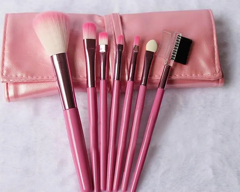 Makeup Combo Set including Brushes and Palette for Beginners - Pink